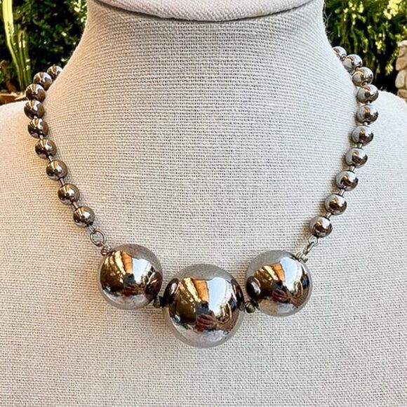 Vintage Chrome Ball Choker Necklace - Picture 1 of 9